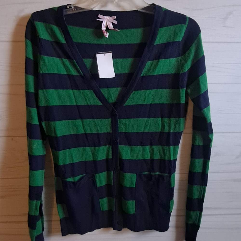 Cardigan - Picture 2 of 5